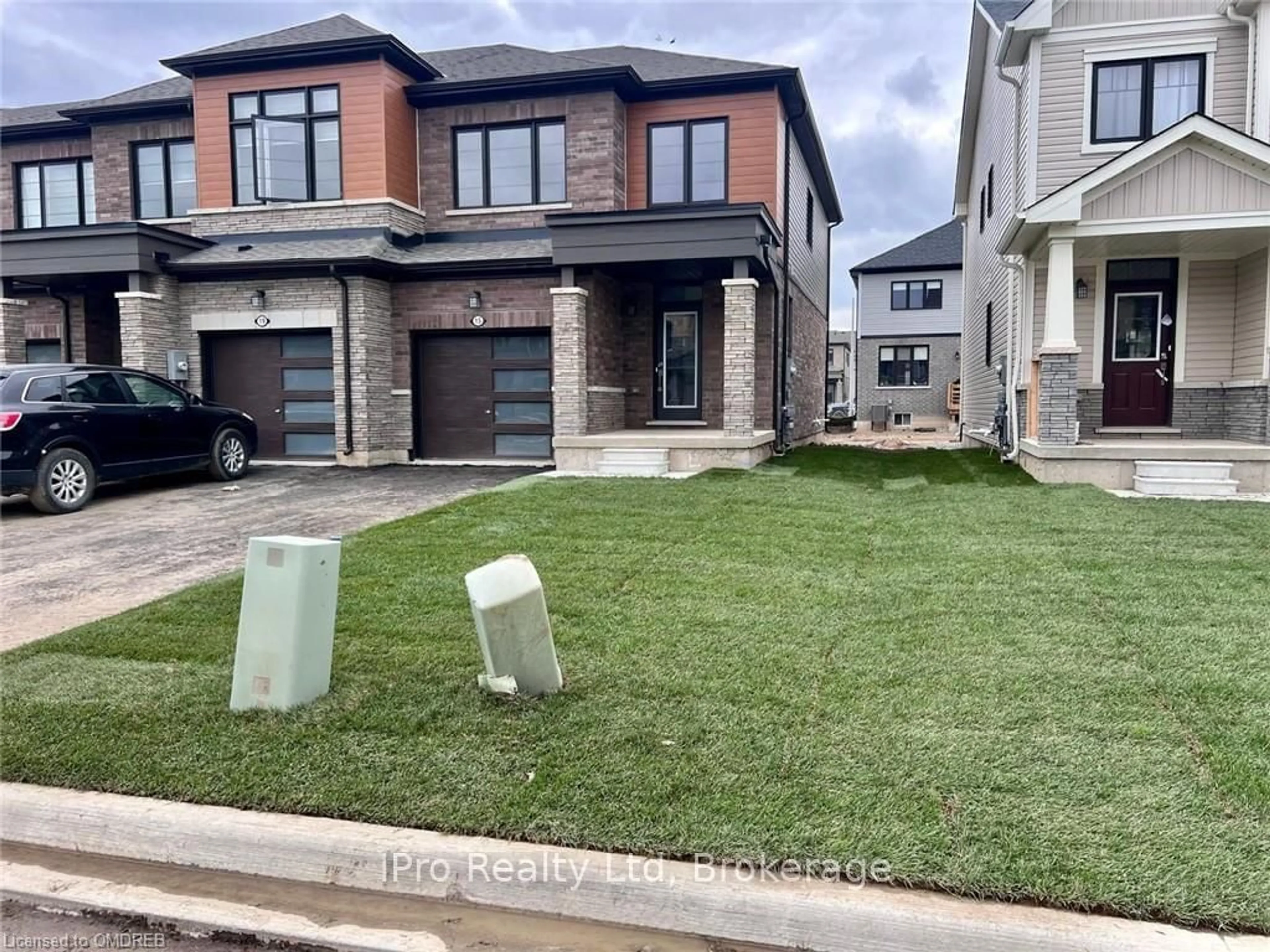 Frontside or backside of a home, the street view for 15 LAVENDER Rd, Thorold Ontario L3B 0L4