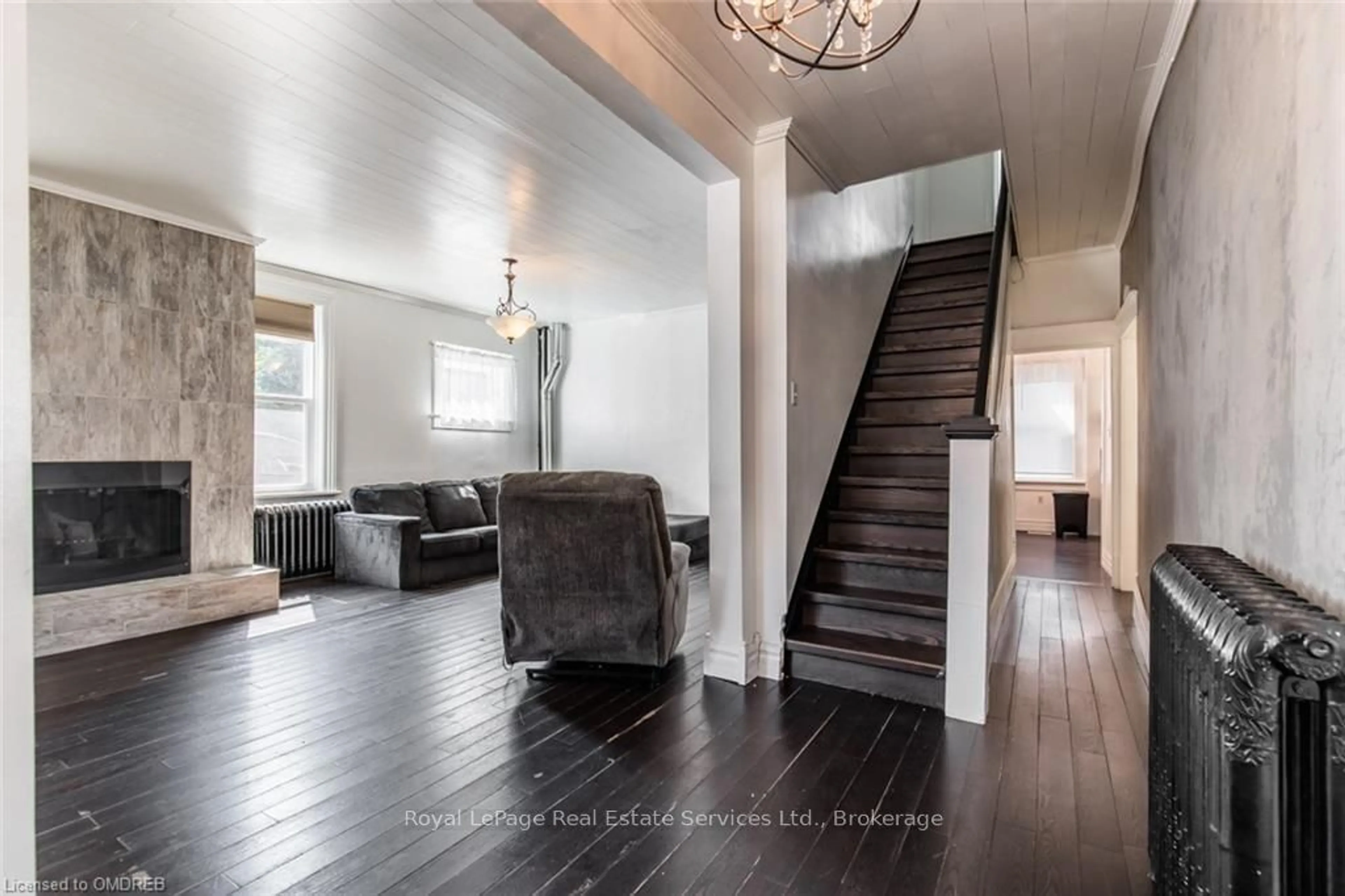 Indoor foyer, wood floors for 43 ELORA St, South Bruce Ontario N0G 2J0