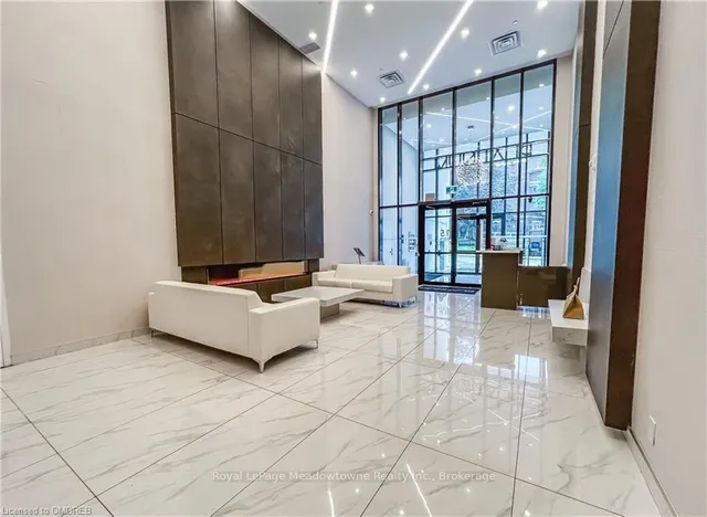 Additional property image - 15 QUEEN St Unit 1106