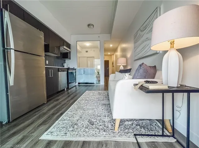 Additional property image - 15 QUEEN St Unit 1106