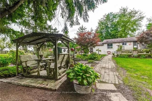 1602 6 Highway, Hamilton 5