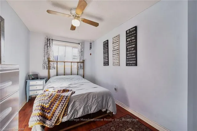 Additional property image - 1110 GARTH St Unit 11
