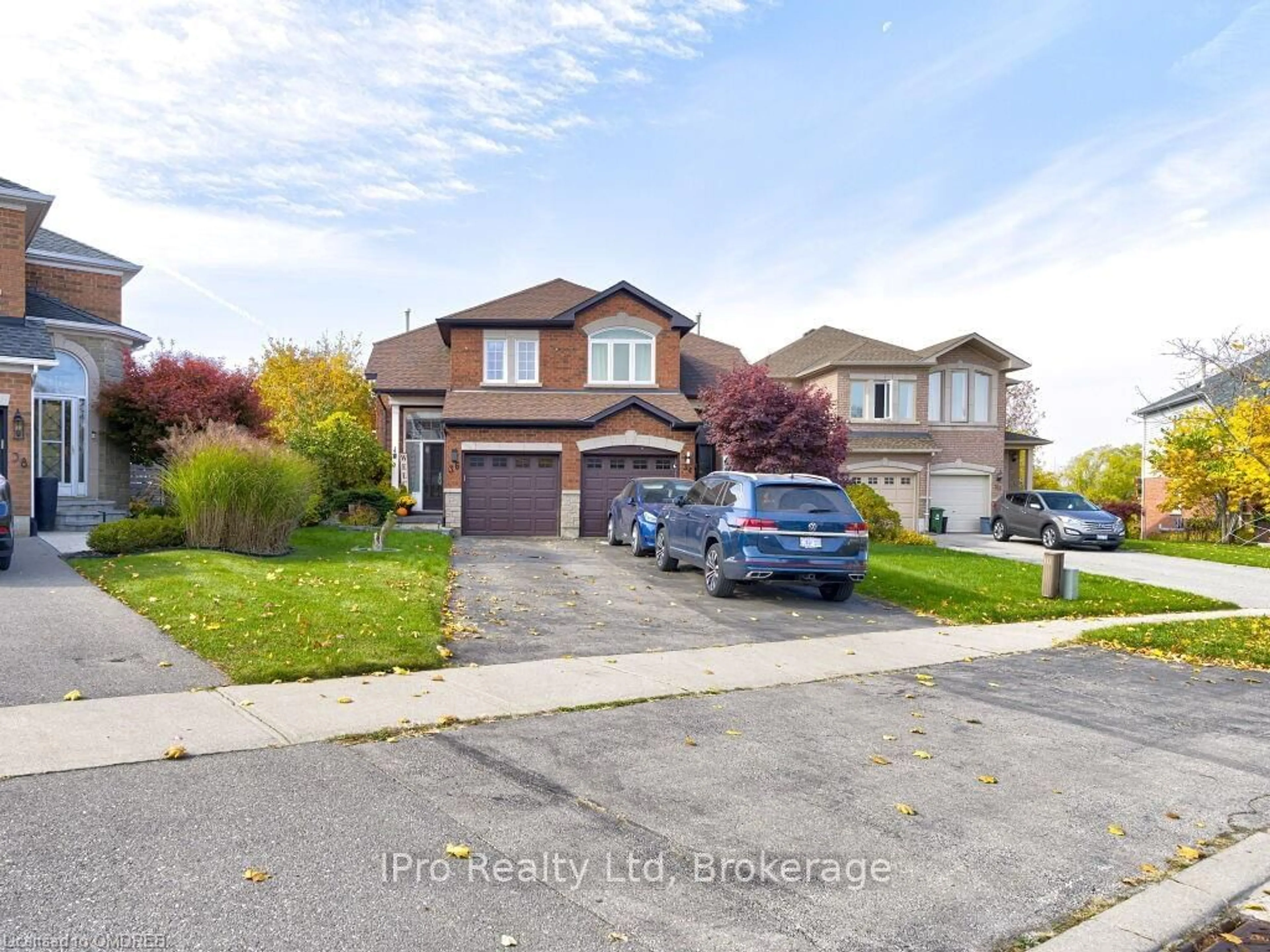 Frontside or backside of a home, the street view for 36 KILDONAN Cres, Hamilton Ontario L0R 2H5