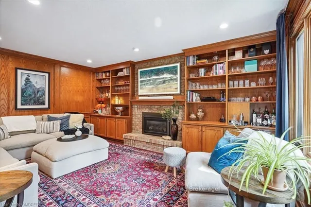 Additional property image - 434 GOLF LINKS Rd
