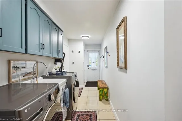 Additional property image - 434 GOLF LINKS Rd