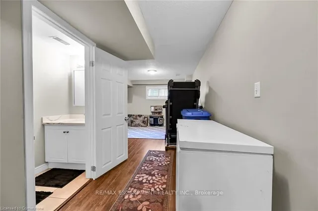 Additional property image - 194 Gatestone Dr