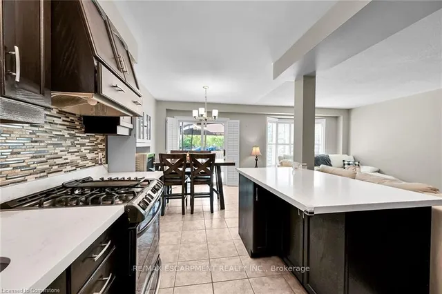 Additional property image - 194 Gatestone Dr