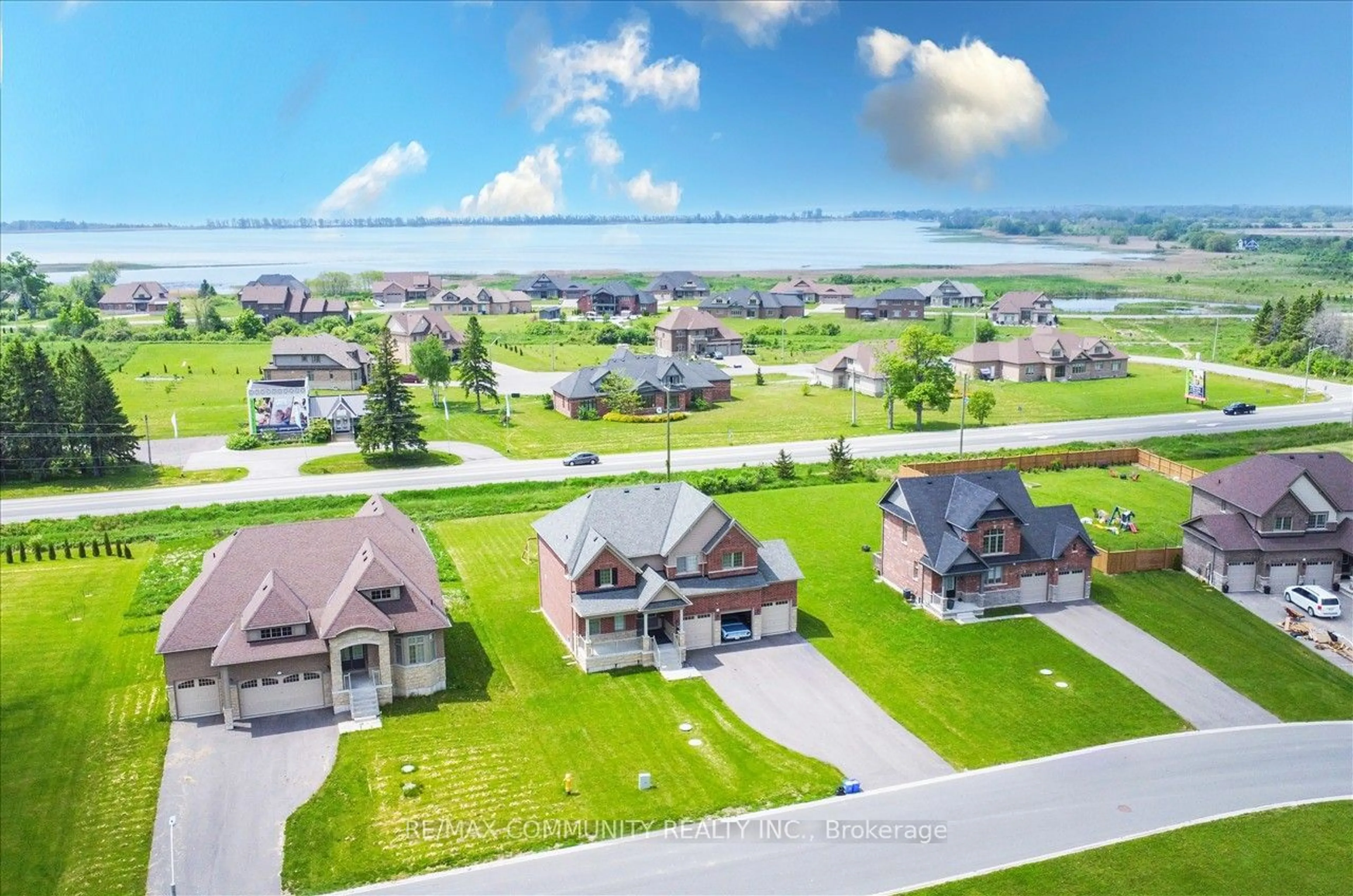 Frontside or backside of a home, the street view for 85 Summer Breeze Dr, Quinte West Ontario K0K 1L0