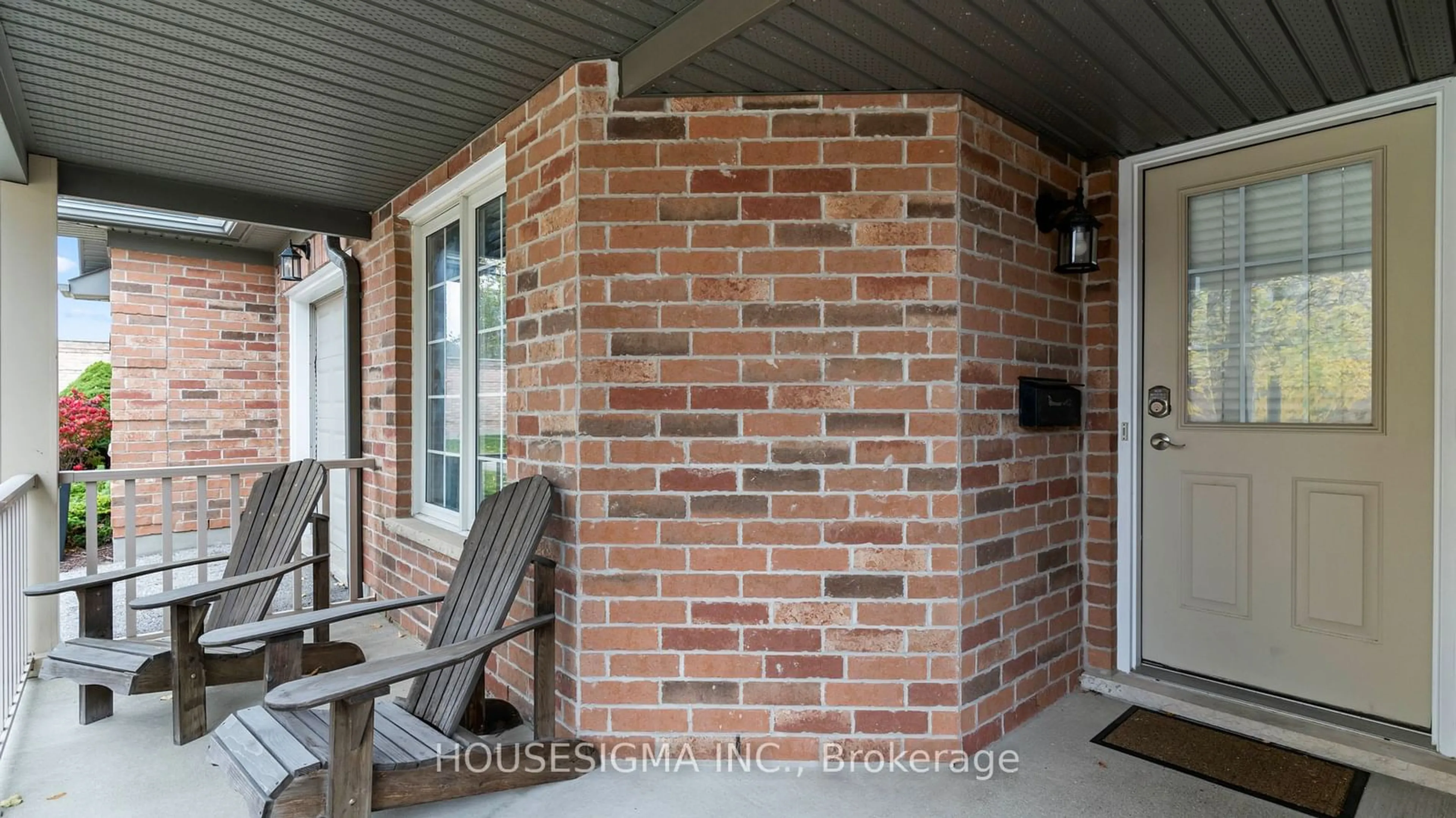 Home with brick exterior material for 320 Ambleside Dr #92, London Ontario N6G 5J6