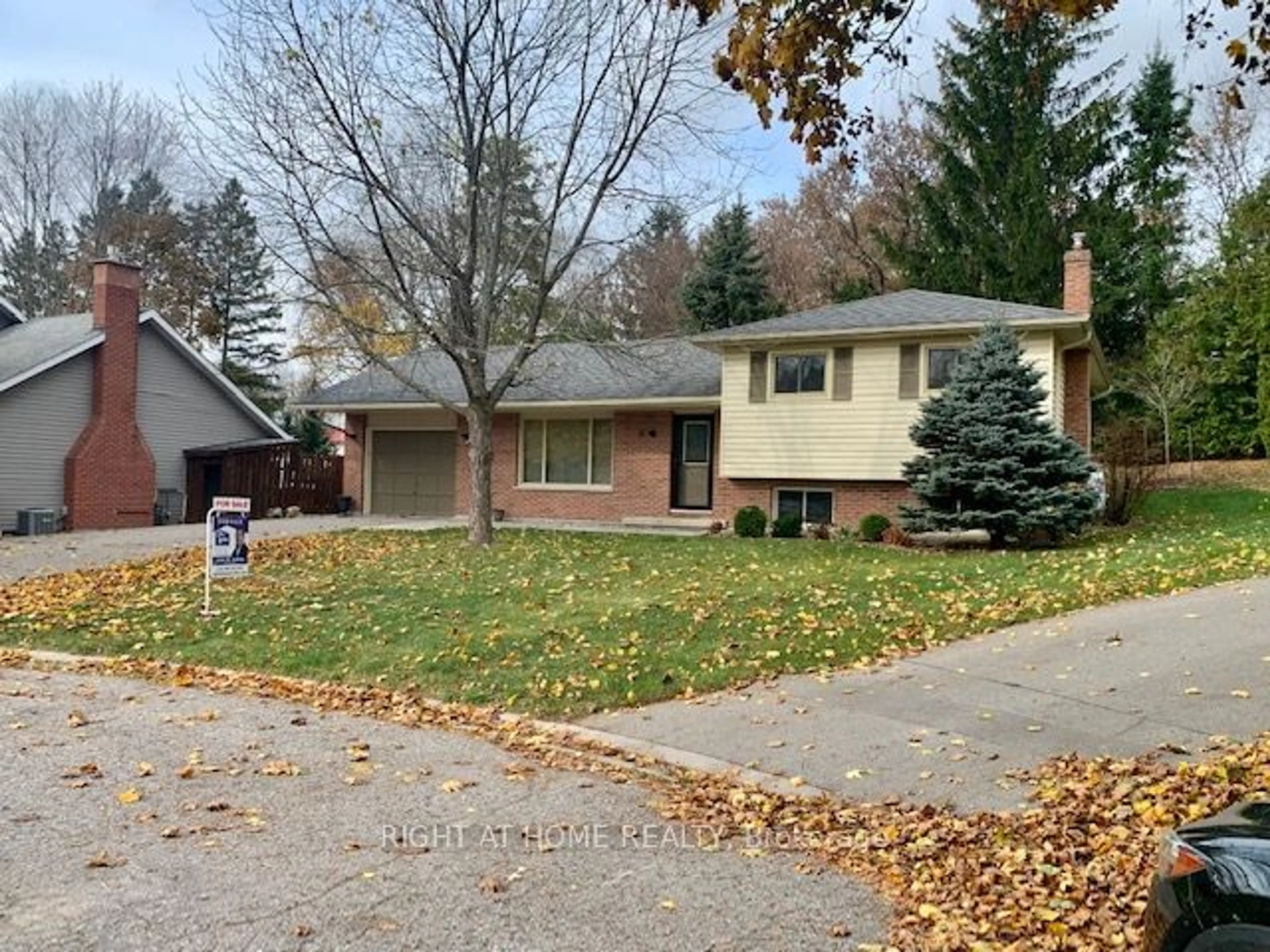 Frontside or backside of a home, the street view for 41 Janlisda Dr, Kawartha Lakes Ontario K0M 1N0