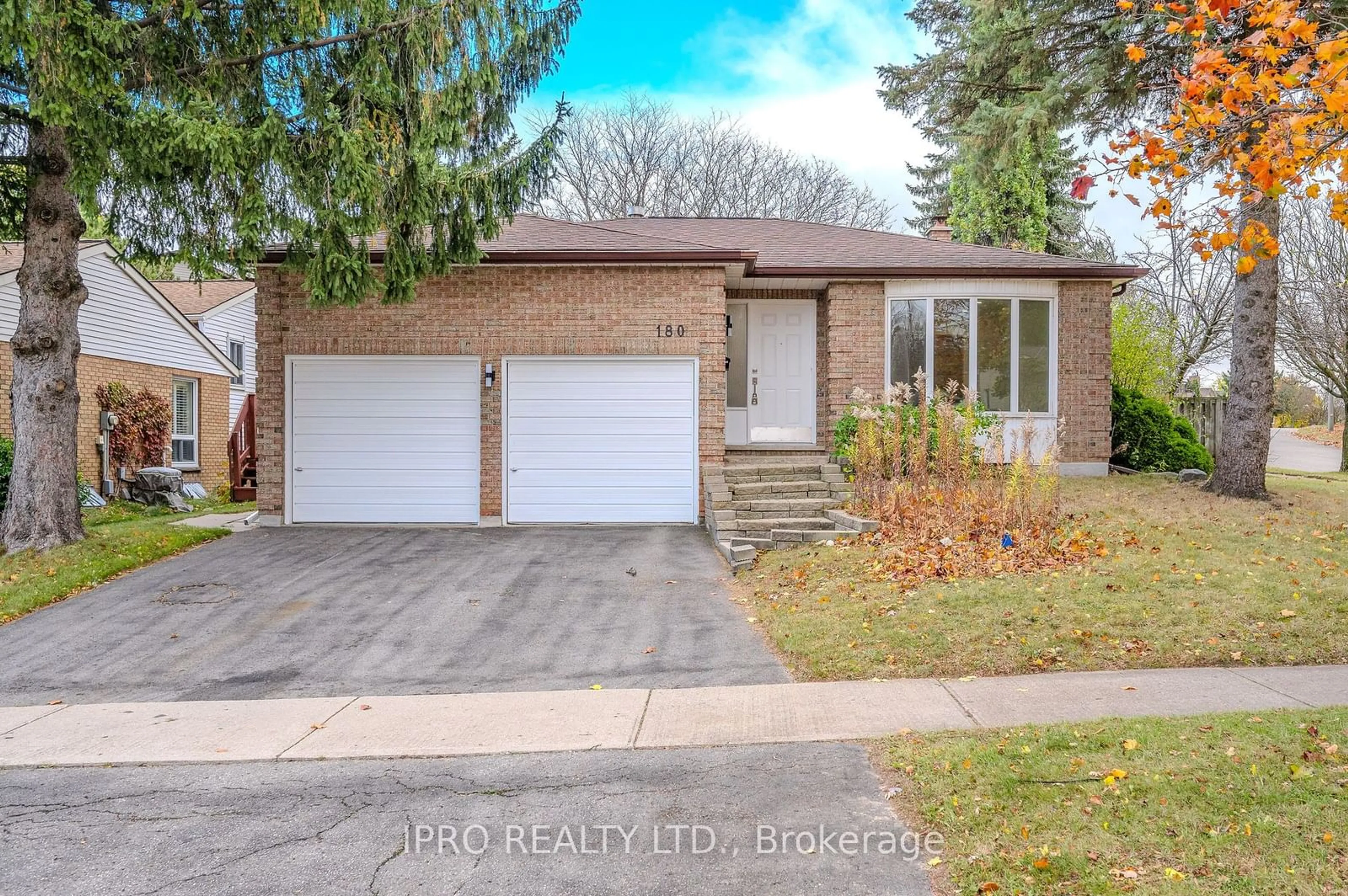 Frontside or backside of a home, the street view for 180 Westvale Dr, Waterloo Ontario N2T 1C2