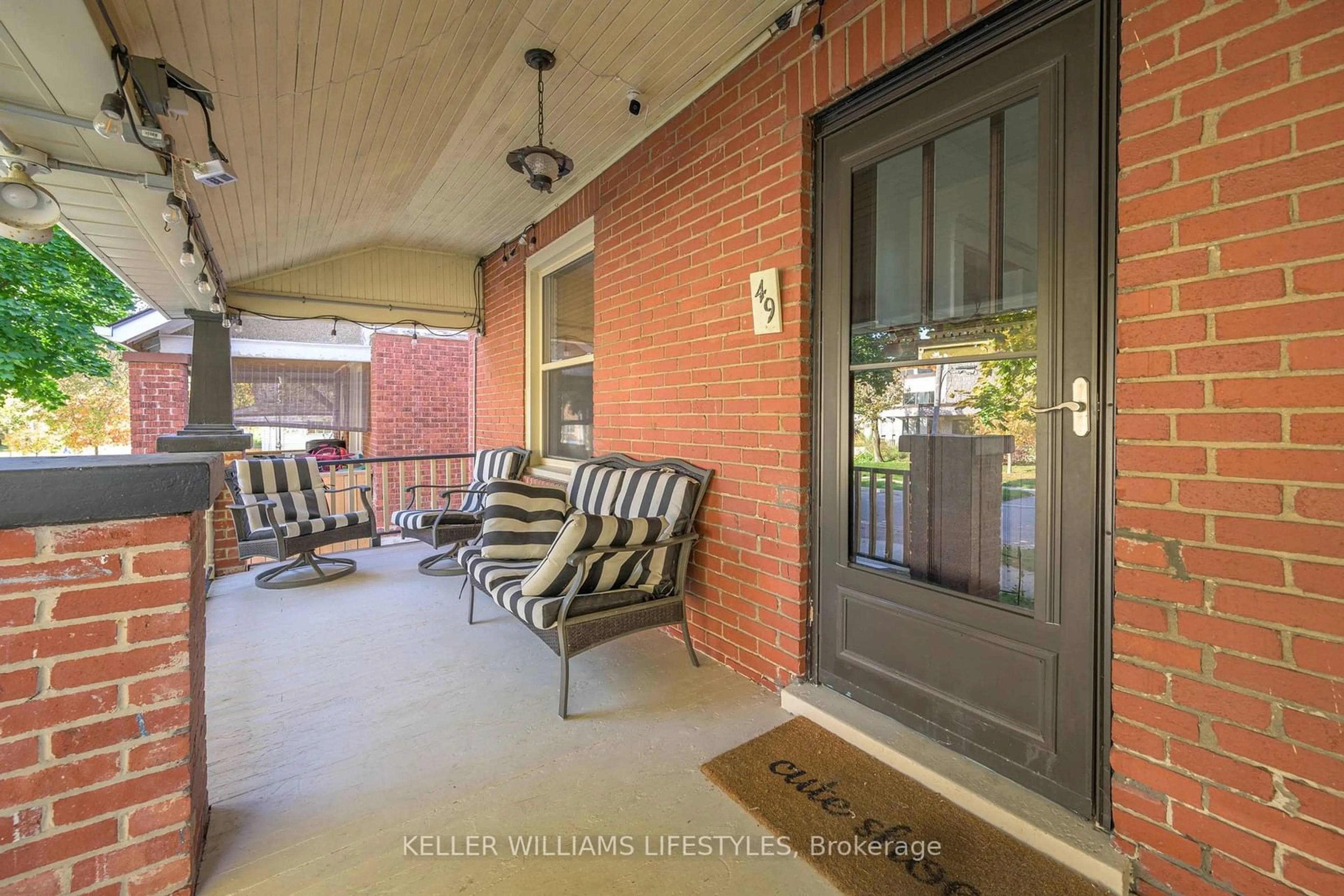 Patio for 49 Elmwood Pl, London Ontario N6J 1J4