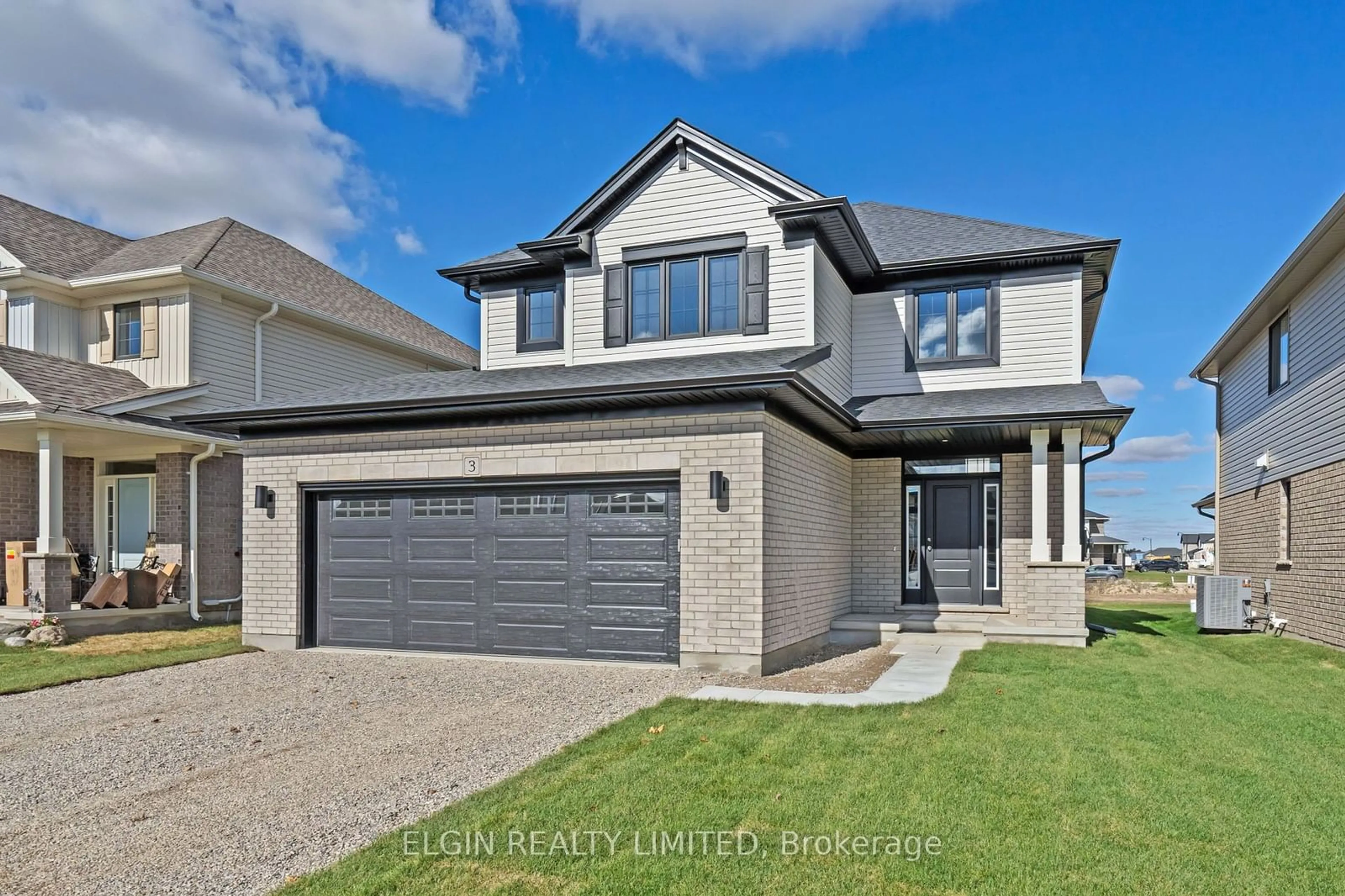 Frontside or backside of a home, the street view for 3 Dunning Way, St. Thomas Ontario N5R 0P6