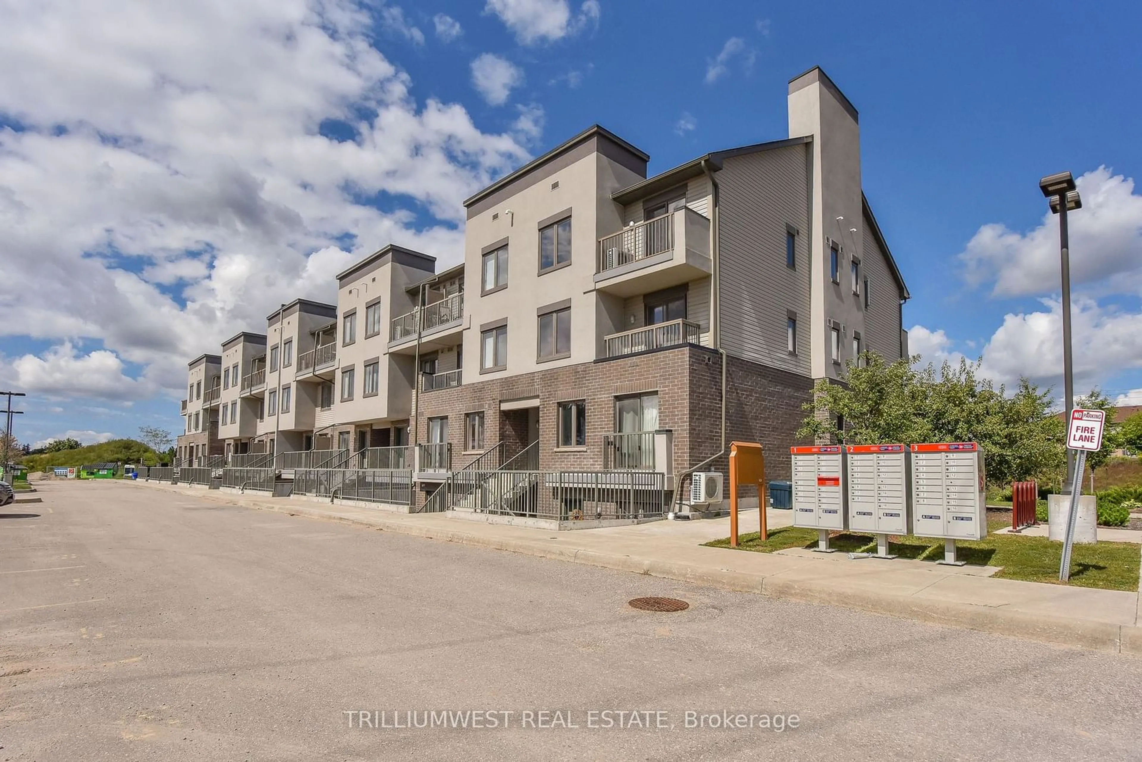 A pic from exterior of the house or condo, the street view for 350 Fisher Mills Rd #A25, Cambridge Ontario N3C 2Z2