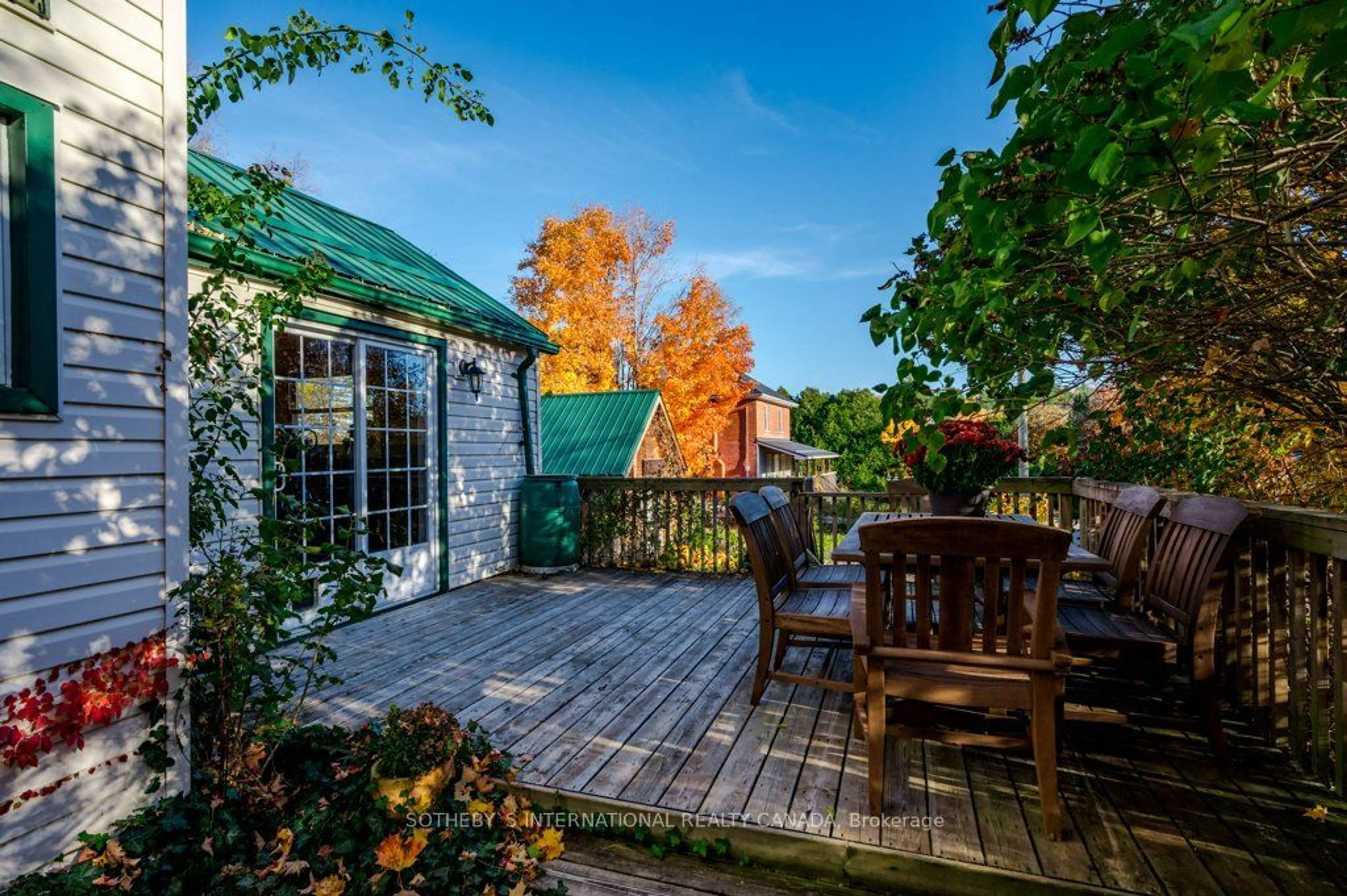 Patio, the fenced backyard for 48 Nelson St, Trent Hills Ontario K0K 3K0