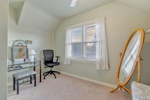 Additional property image - 67 Galbraith Dr