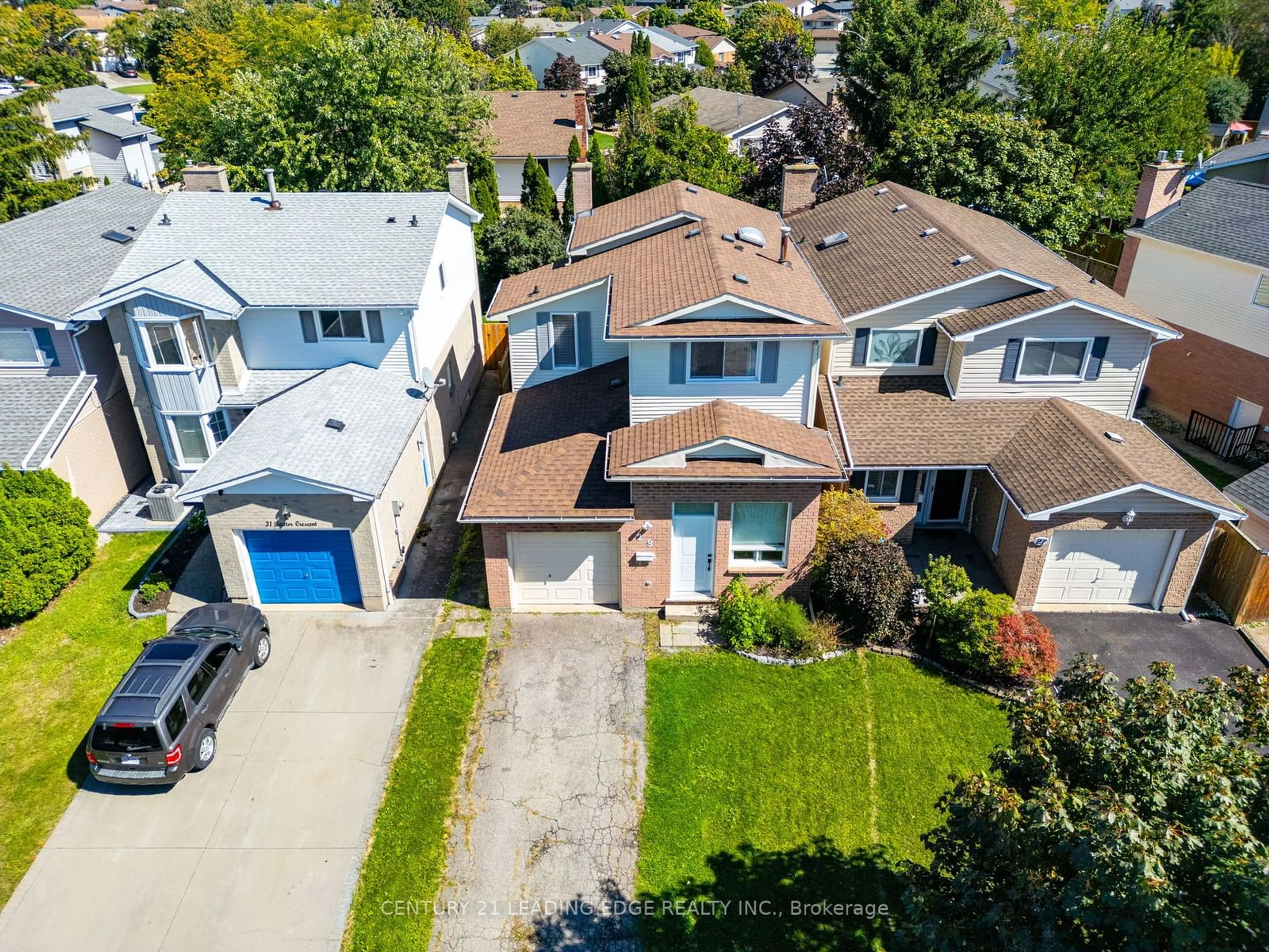 Frontside or backside of a home, the street view for 29 BAXTER Cres, Thorold Ontario L2Z 4S1