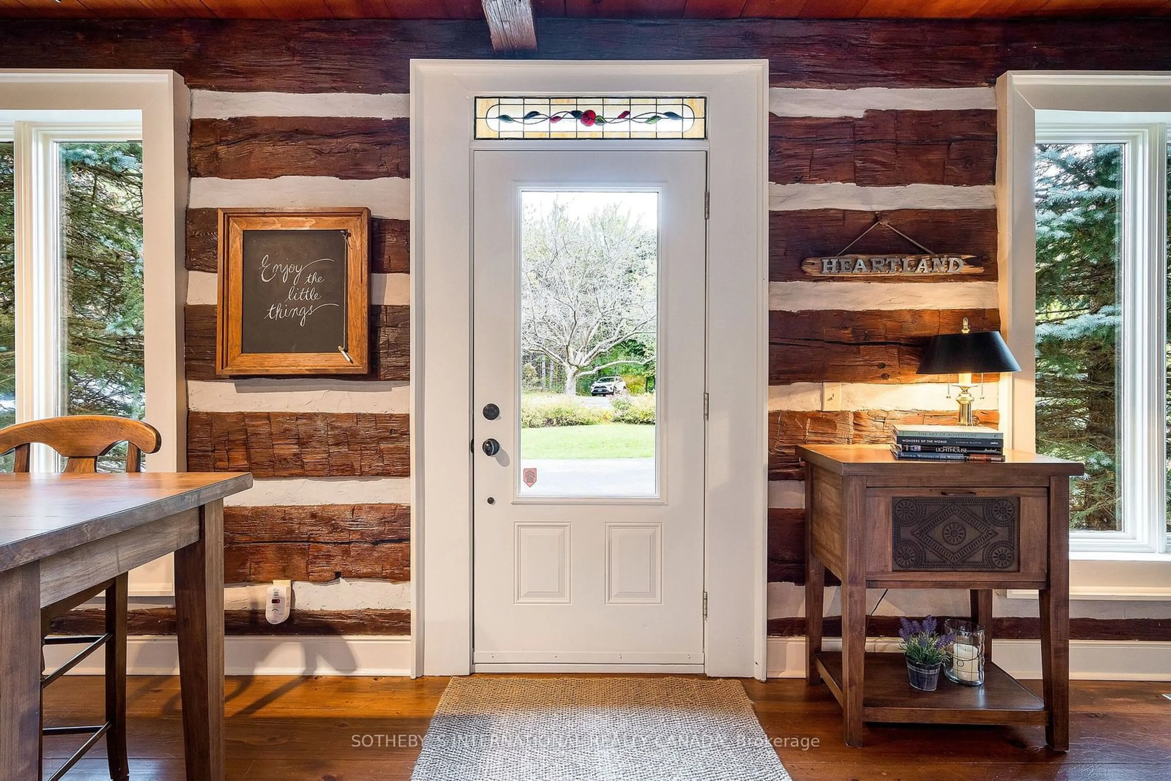 Indoor entryway, wood floors for 587318 10 Sideroad, Mulmur Ontario L9V 0S3