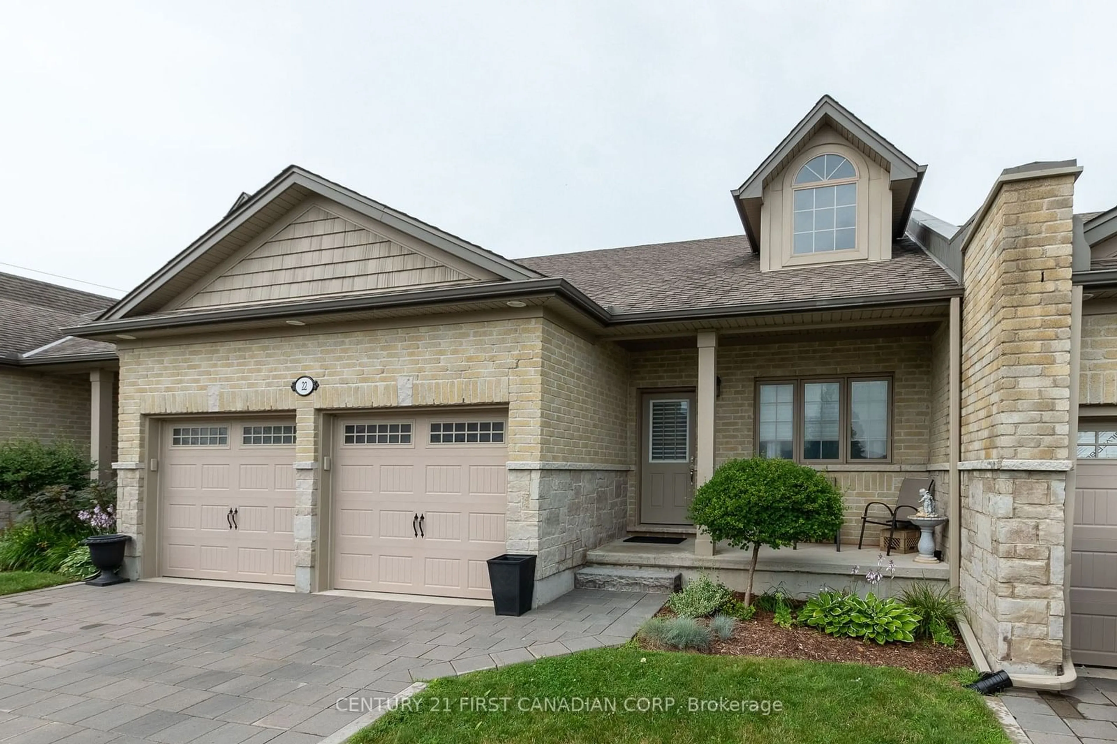 Frontside or backside of a home, cottage for 1630 Bayswater Cres #30, London Ontario N6G 0A9