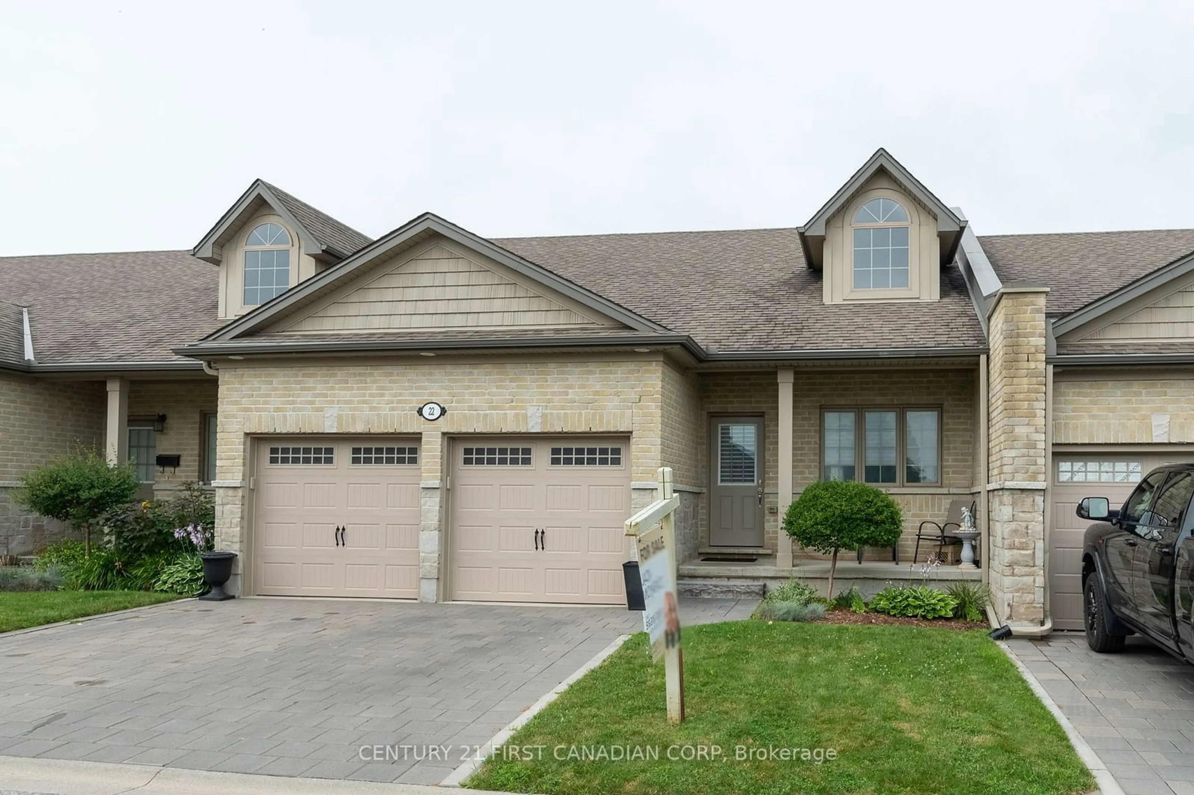 Frontside or backside of a home, cottage for 1630 Bayswater Cres #22, London Ontario N6G 0A9