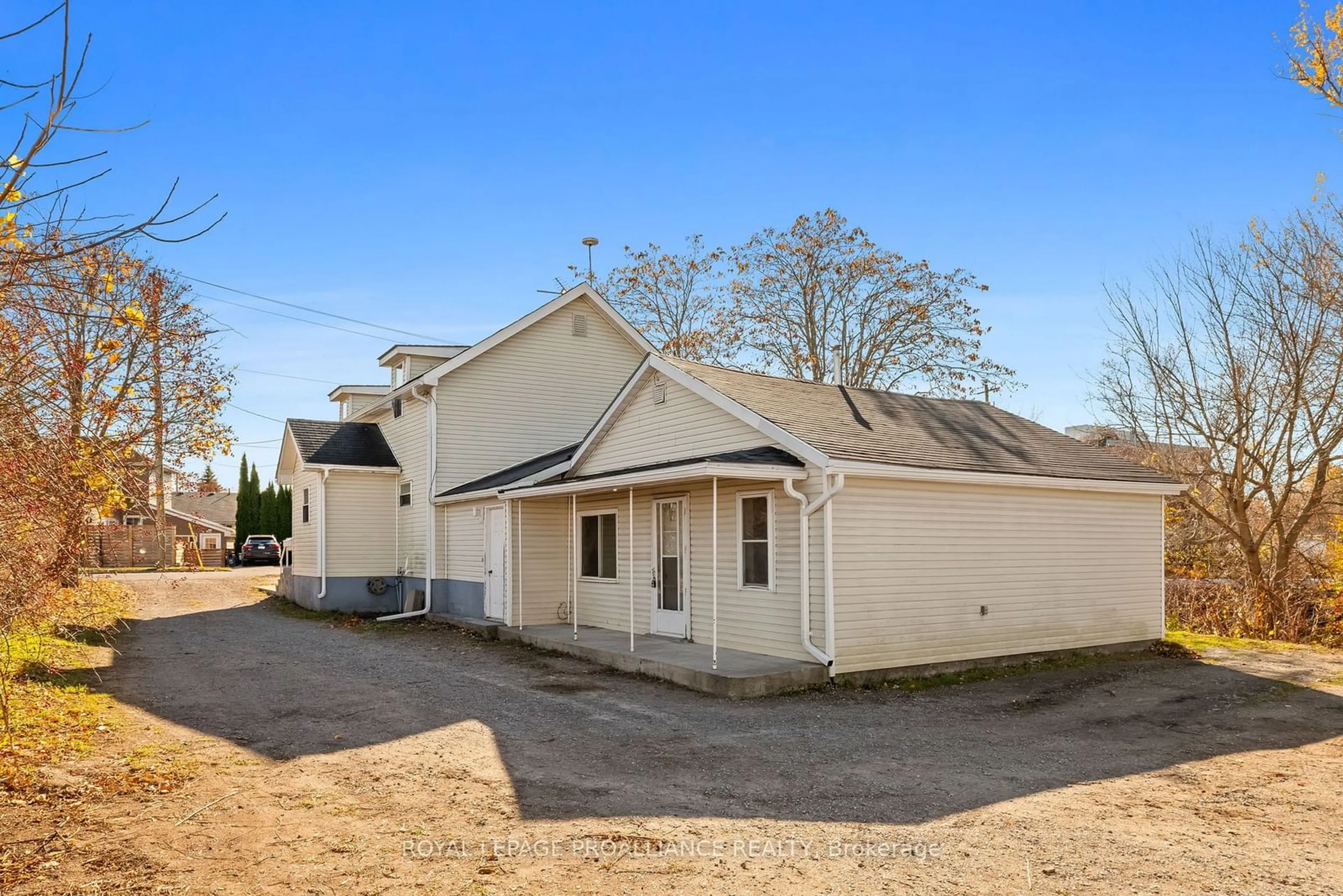 Frontside or backside of a home, cottage for 348 University Ave, Cobourg Ontario K9A 2J1