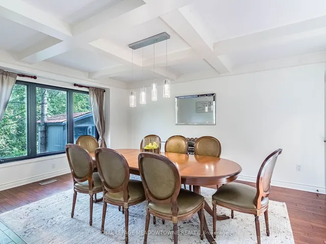 Additional property image - 355 Golf Links Rd