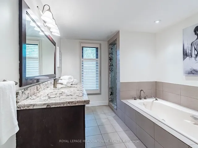 Additional property image - 355 Golf Links Rd