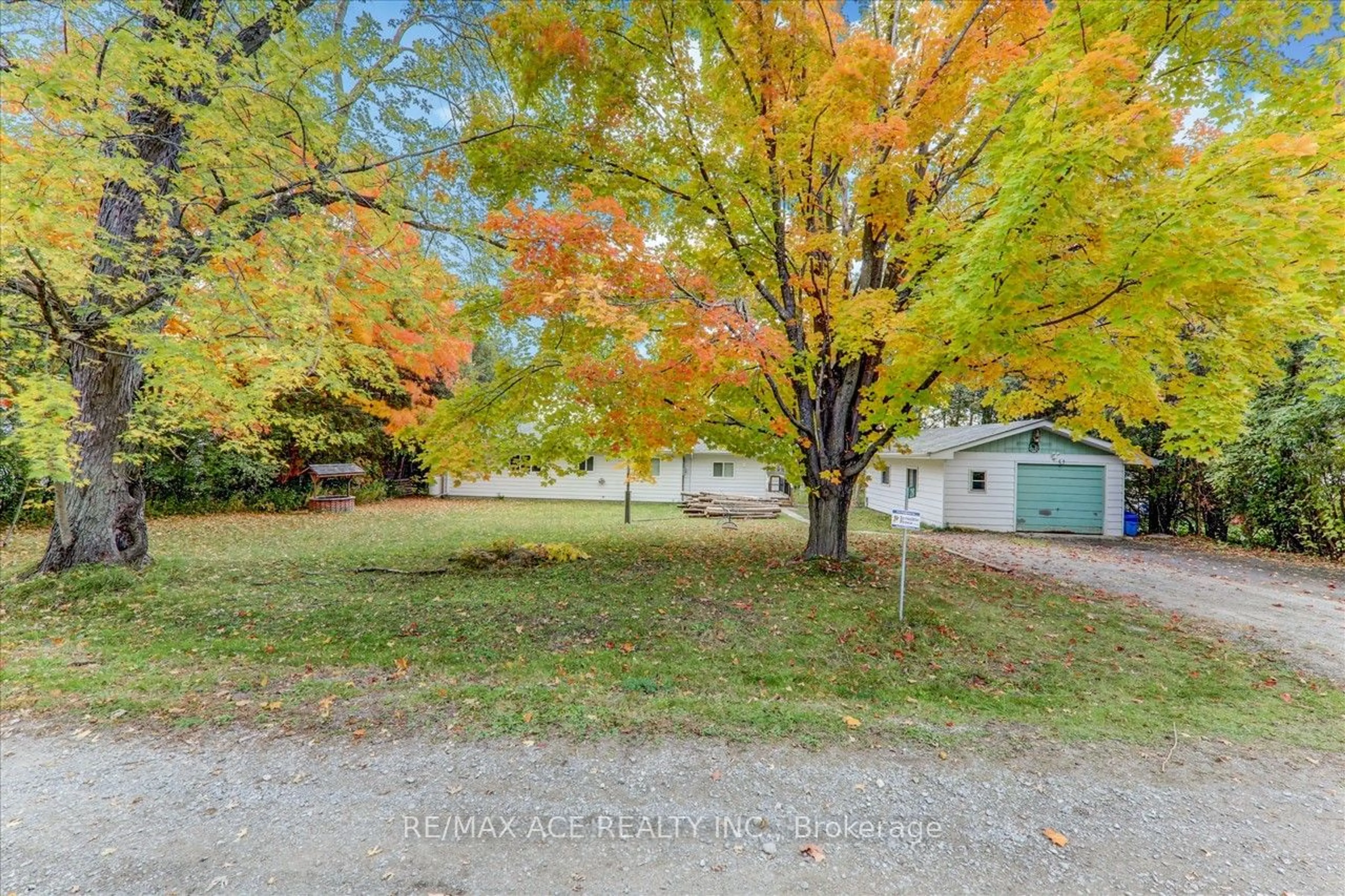 A pic from exterior of the house or condo, the street view for 28 Osprey Rd, Kawartha Lakes Ontario K9V 4R5