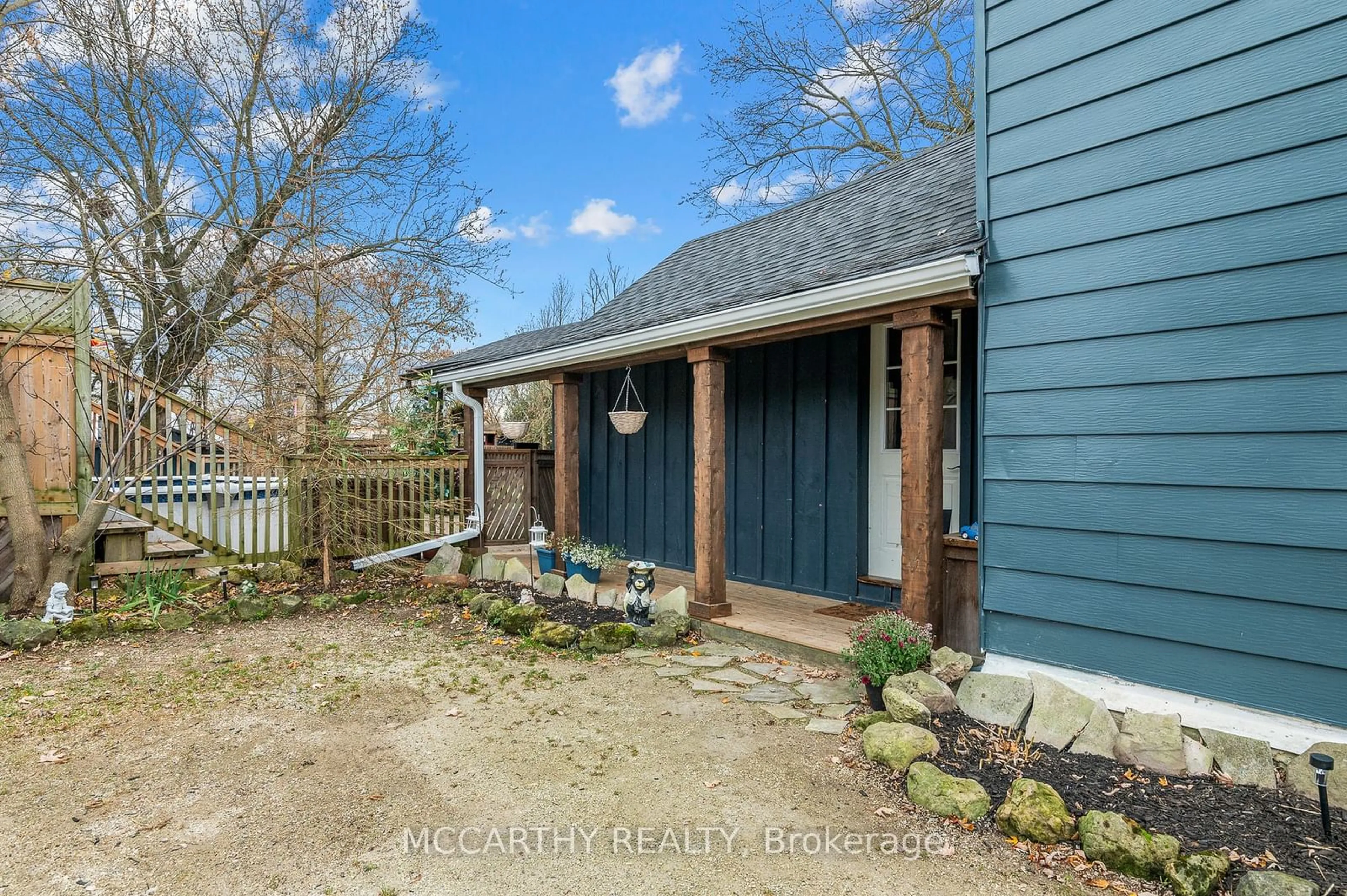 A pic from exterior of the house or condo, the fenced backyard for 180 Grey St, Southgate Ontario N0C 1B0