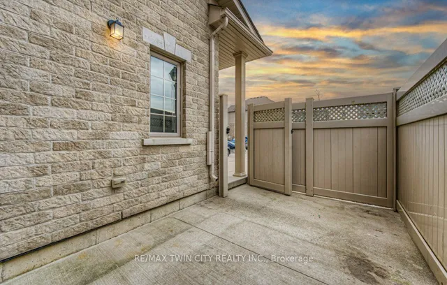 Additional property image - 228 Jessica Cres Unit A