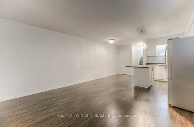 Additional property image - 228 Jessica Cres Unit A