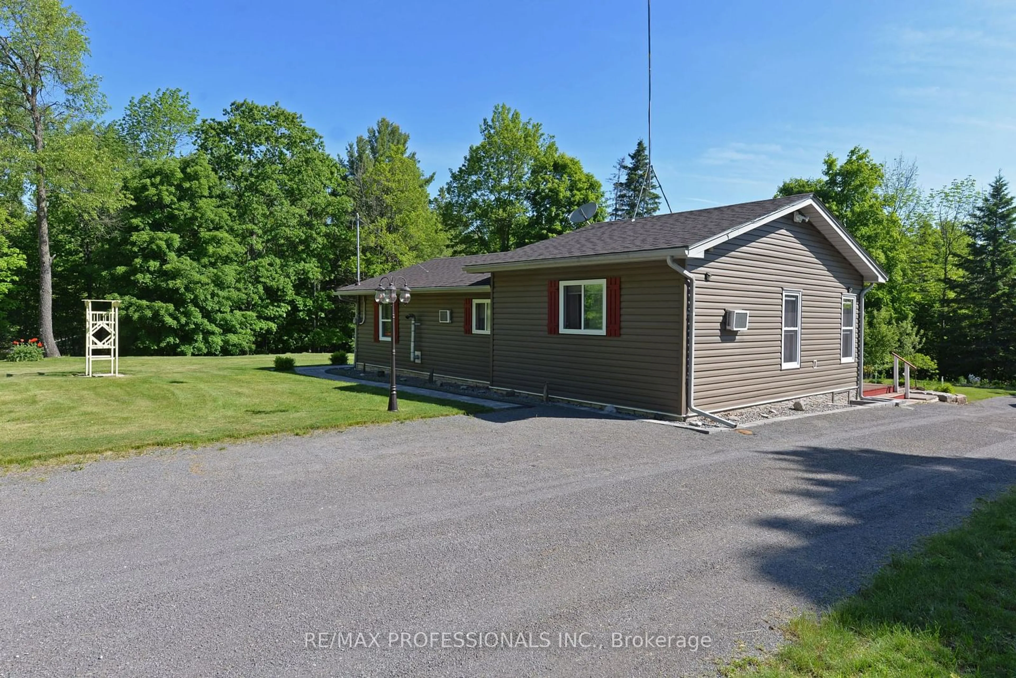 Frontside or backside of a home, cottage for 15 Cedar Hill Rd, Trent Hills Ontario K0K 2M0