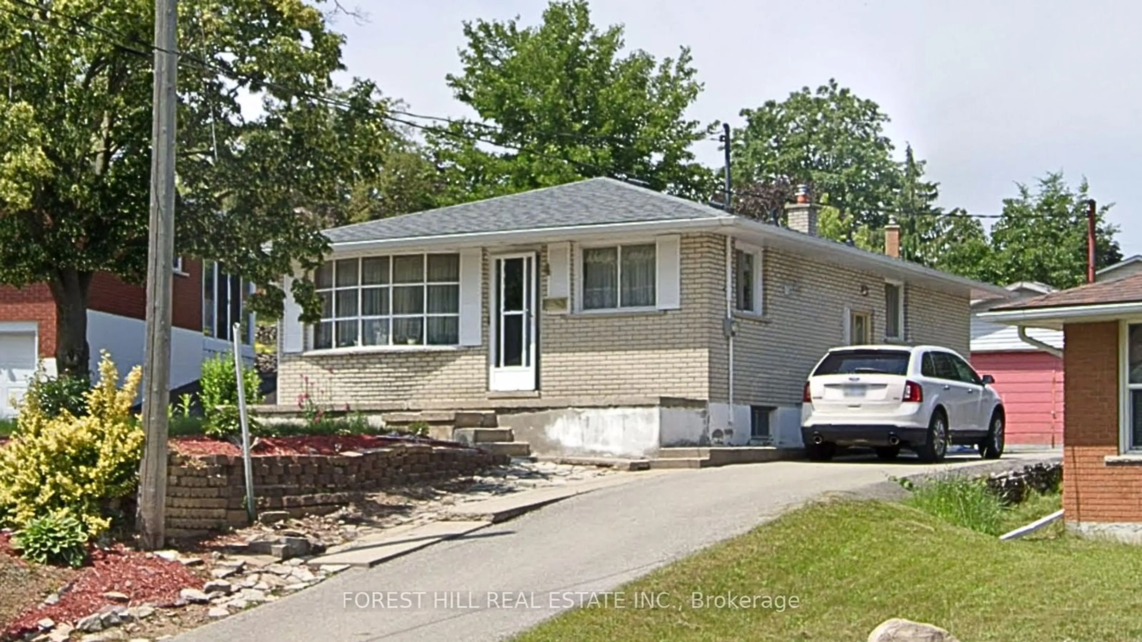 Frontside or backside of a home, cottage for 4 Hipel Ave, Cambridge Ontario N3C 1W9