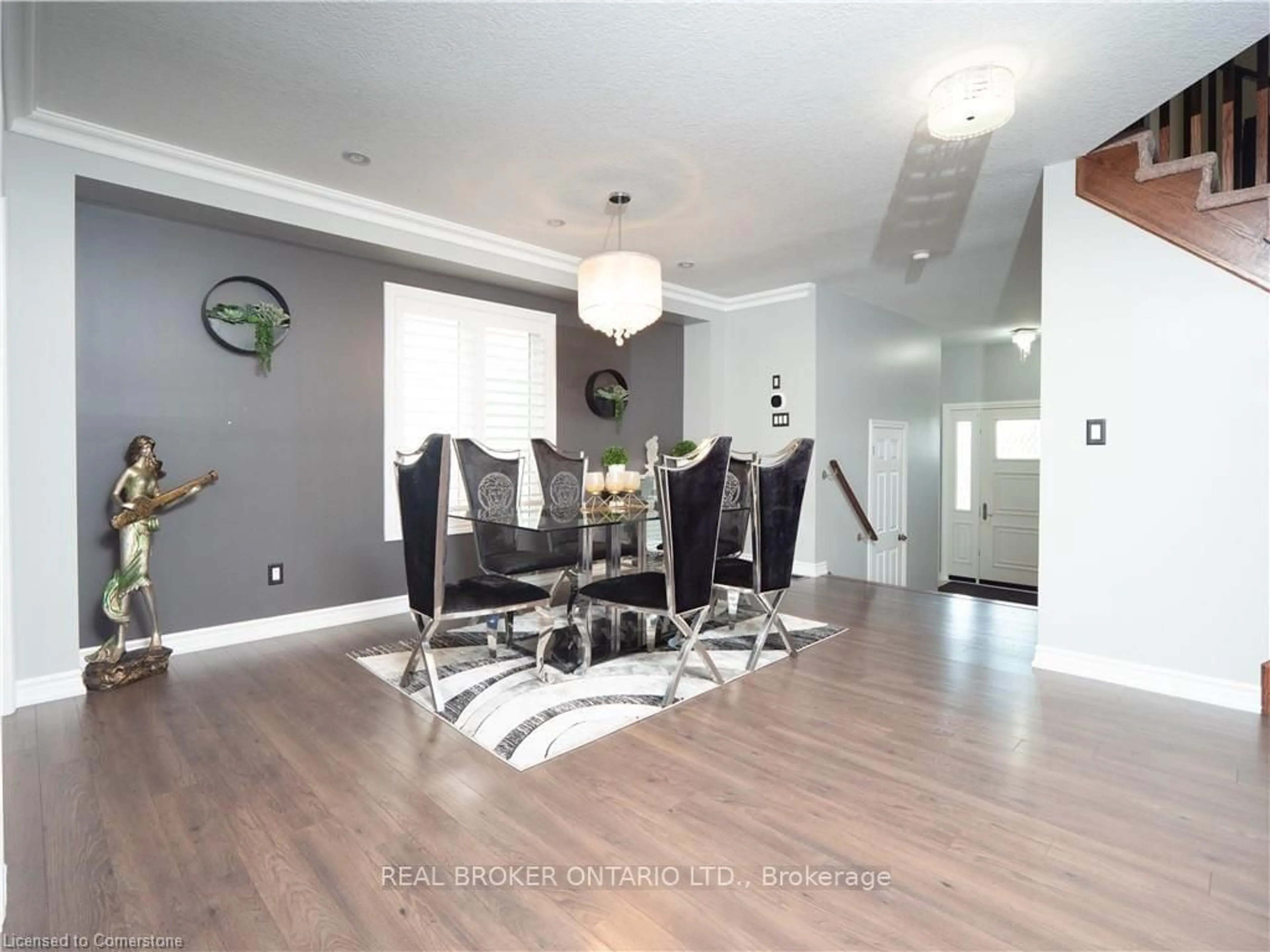 Dining room, wood floors for 14 Carroll Lane, Brantford Ontario N3T 5L5