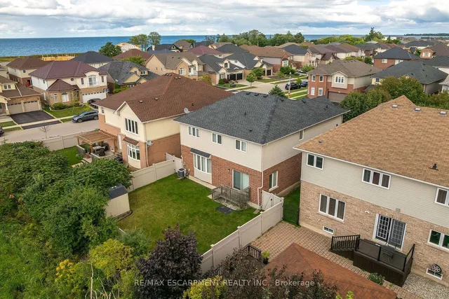 Additional property image - 8 SAYBROOK Gdns