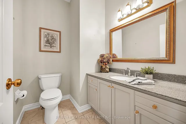 Additional property image - 91 SOUTHCREEK Crt