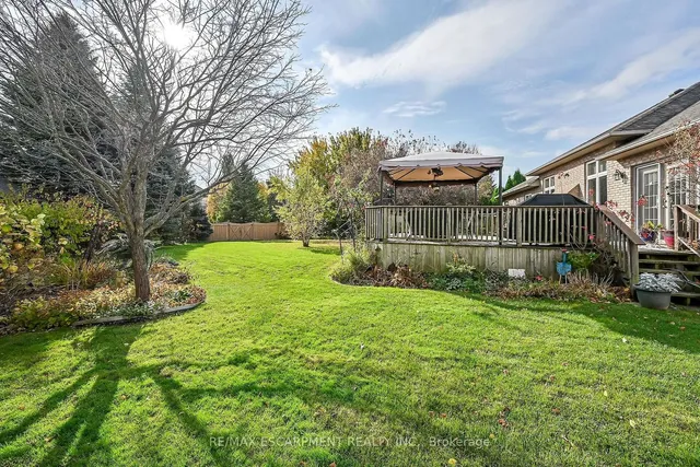 Additional property image - 91 SOUTHCREEK Crt