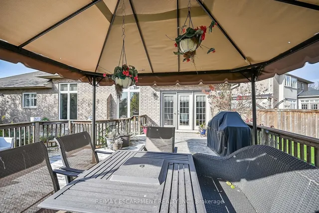 Additional property image - 91 SOUTHCREEK Crt