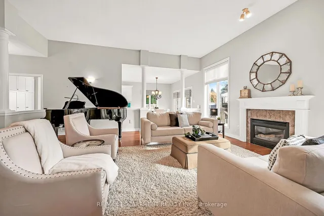Additional property image - 91 SOUTHCREEK Crt
