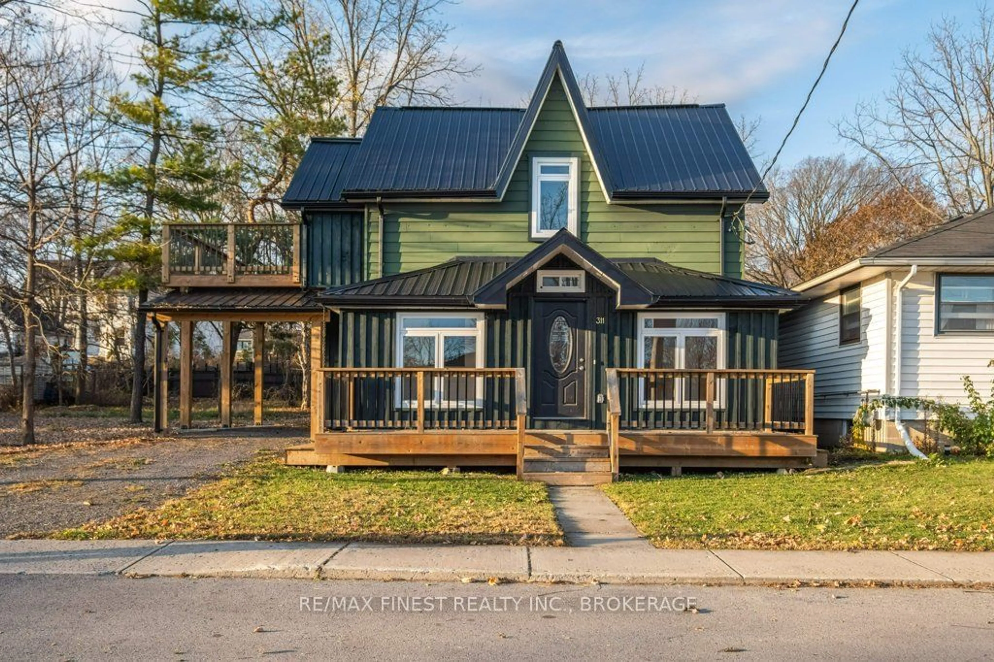 Frontside or backside of a home, cottage for 311 Thomas St, Deseronto Ontario K0K 1X0