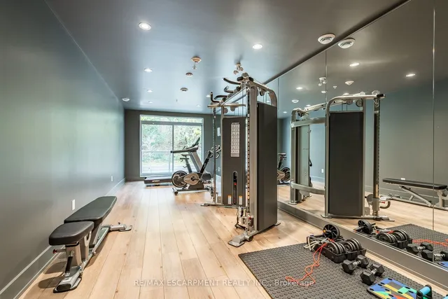 Additional property image - 467 Charlton Ave Unit 308