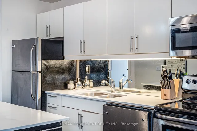 Additional property image - 200 STINSON St Unit 104