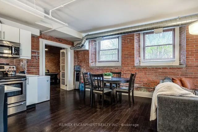Additional property image - 200 STINSON St Unit 104
