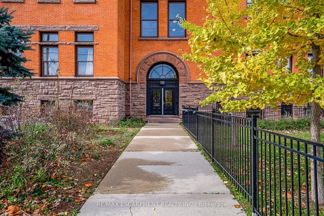 Additional property image - 200 STINSON St Unit 104