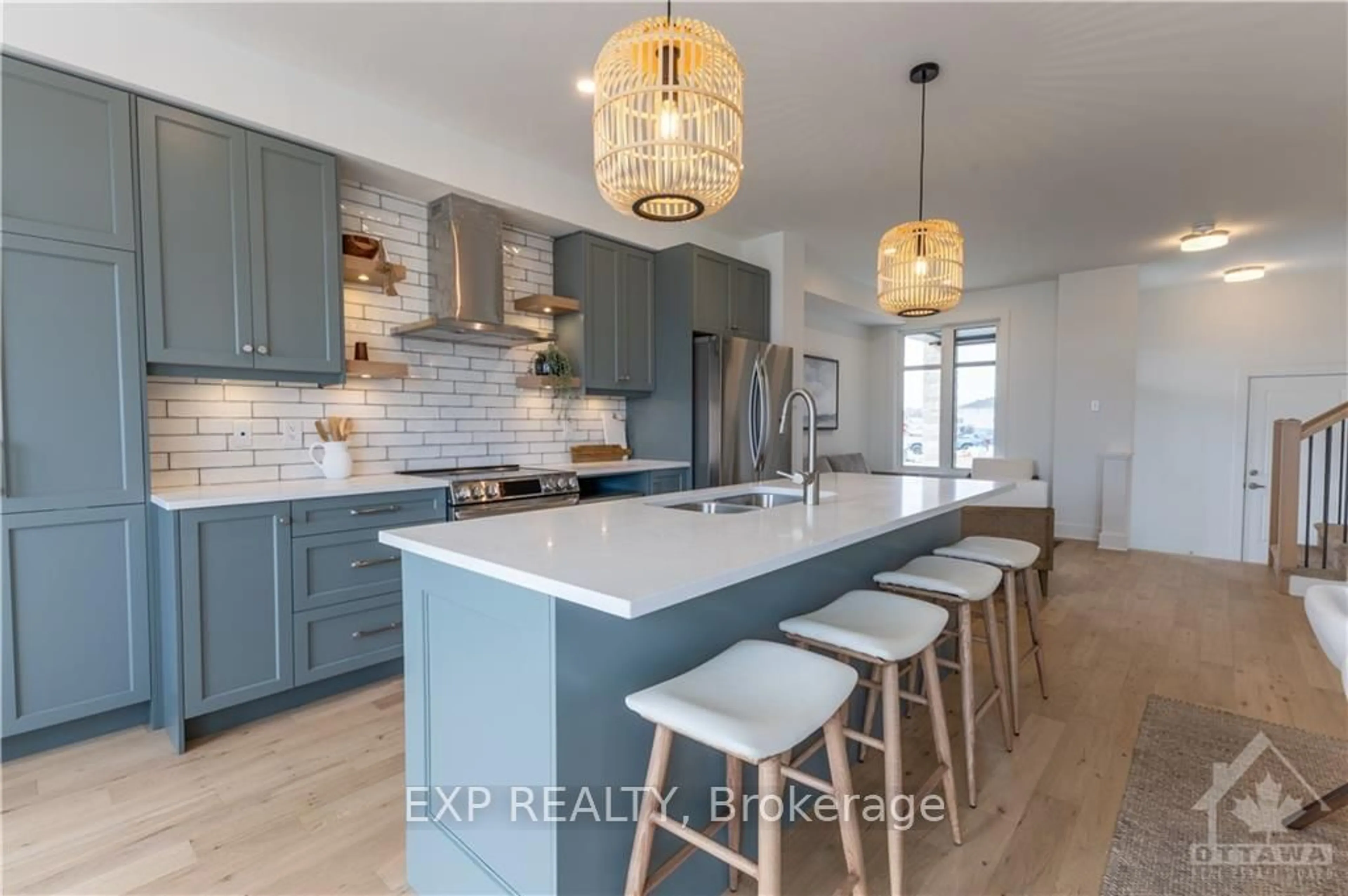 Open concept kitchen for 183 CRAIG DUNCAN Terr, Stittsville - Munster - Richmond Ontario K2S 3C6