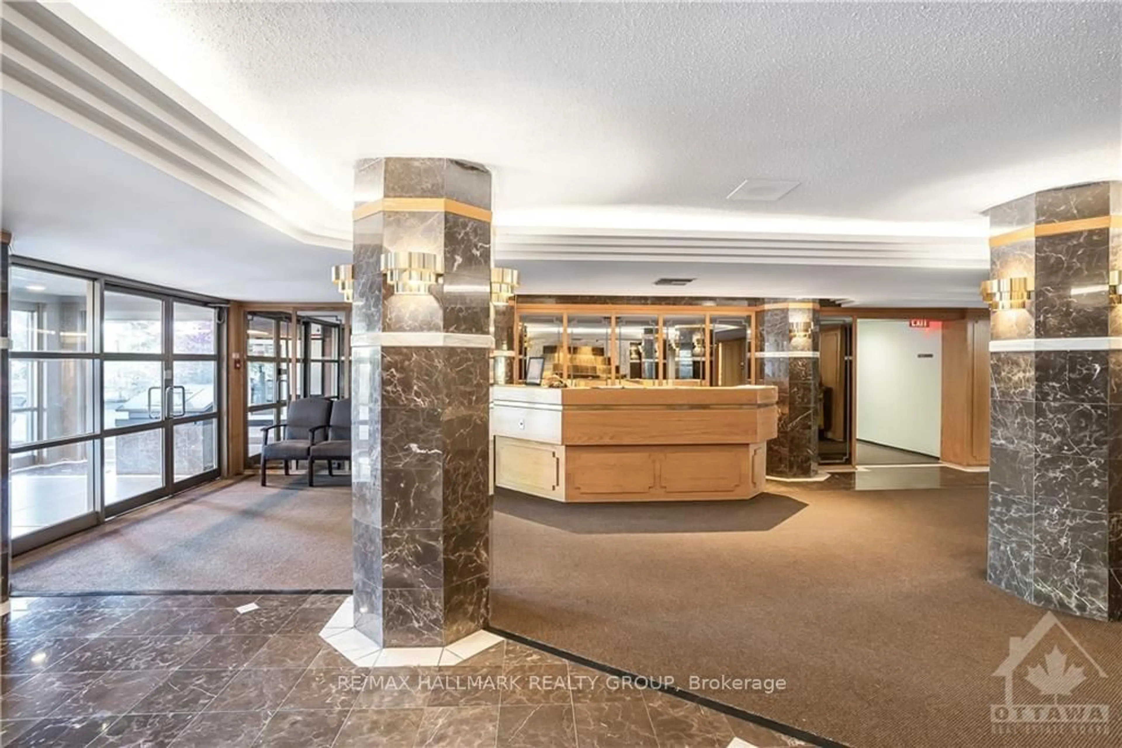 Indoor lobby for 960 TERON Rd #503, Kanata Ontario K2K 2B6