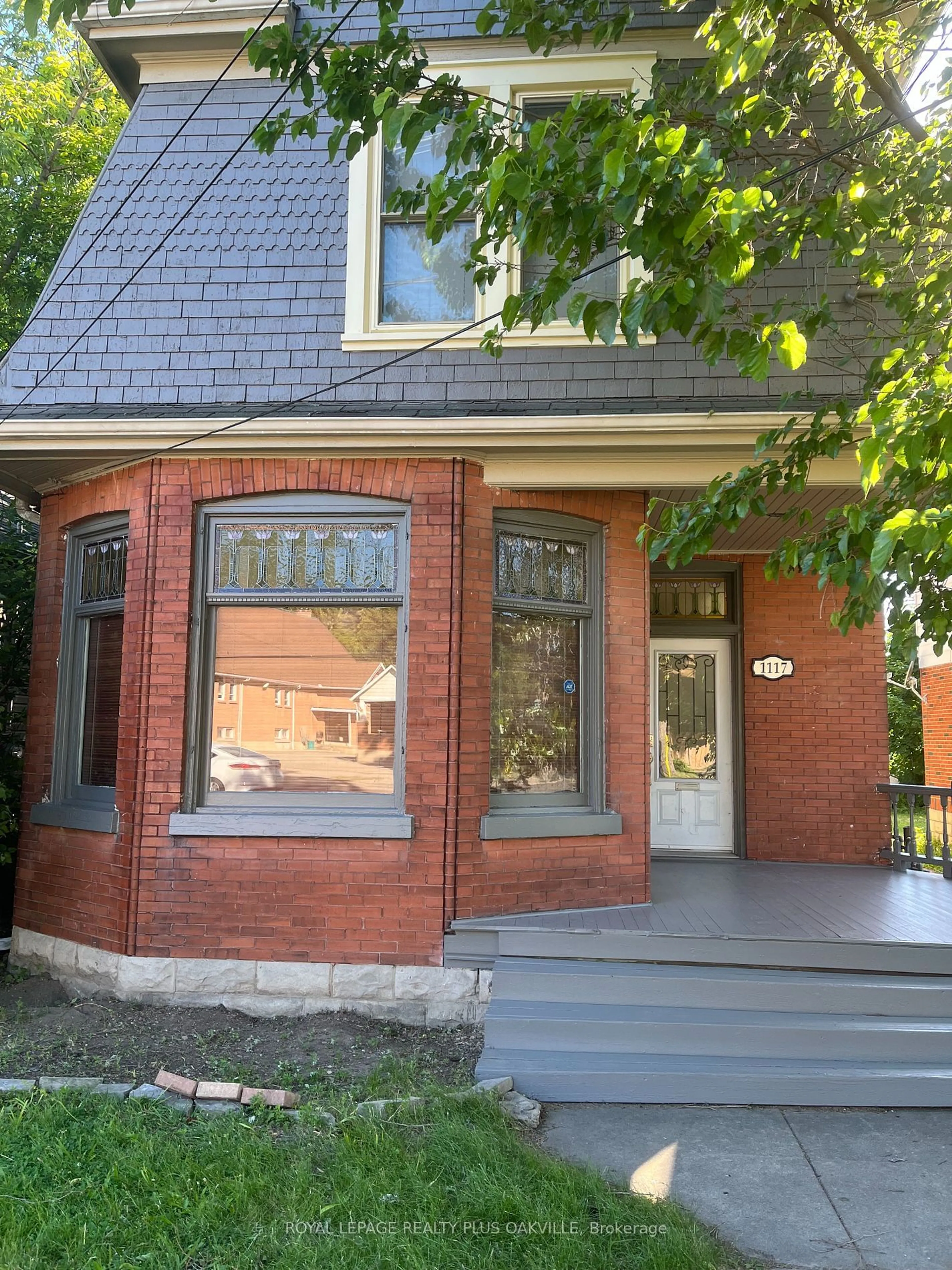 Home with brick exterior material for 1117 Richmond St, London Ontario N6A 3K4