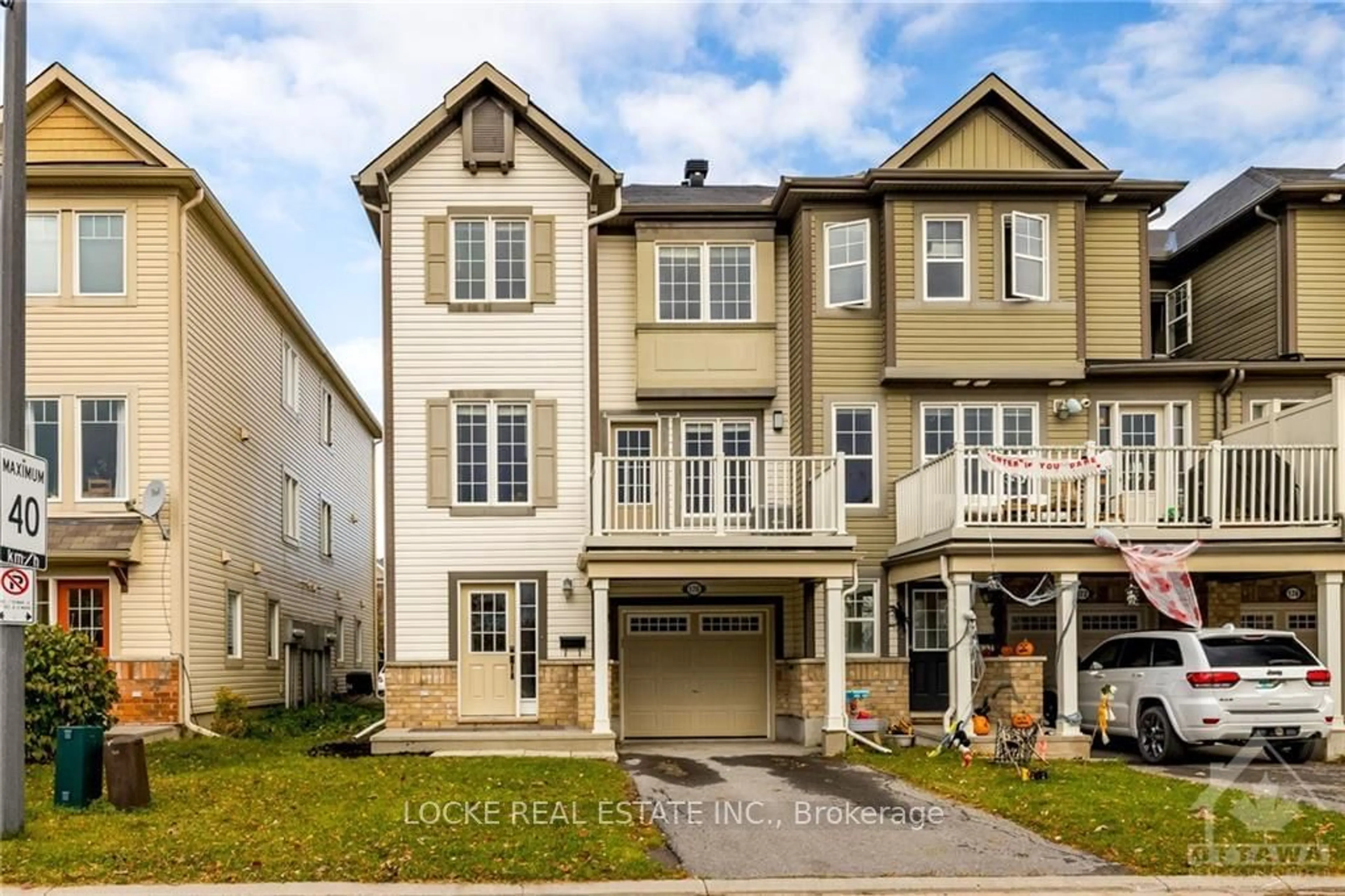 A pic from exterior of the house or condo, the street view for 170 SUNSHINE Cres, Orleans - Cumberland and Area Ontario K4A 0V3