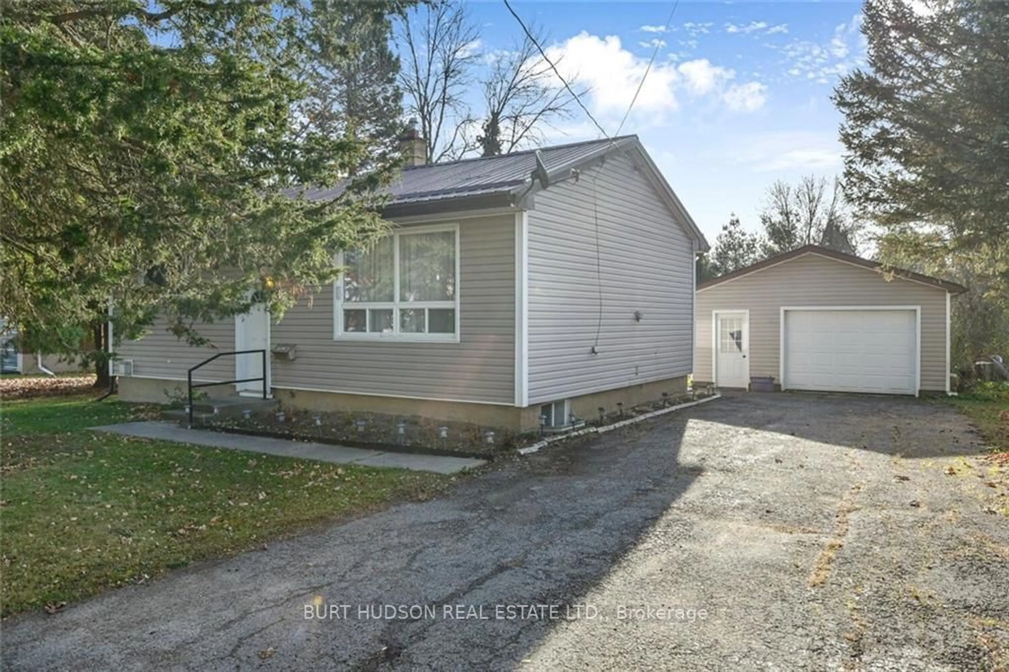 Frontside or backside of a home, cottage for 27 WILTSE St, Athens Ontario K0E 1B0