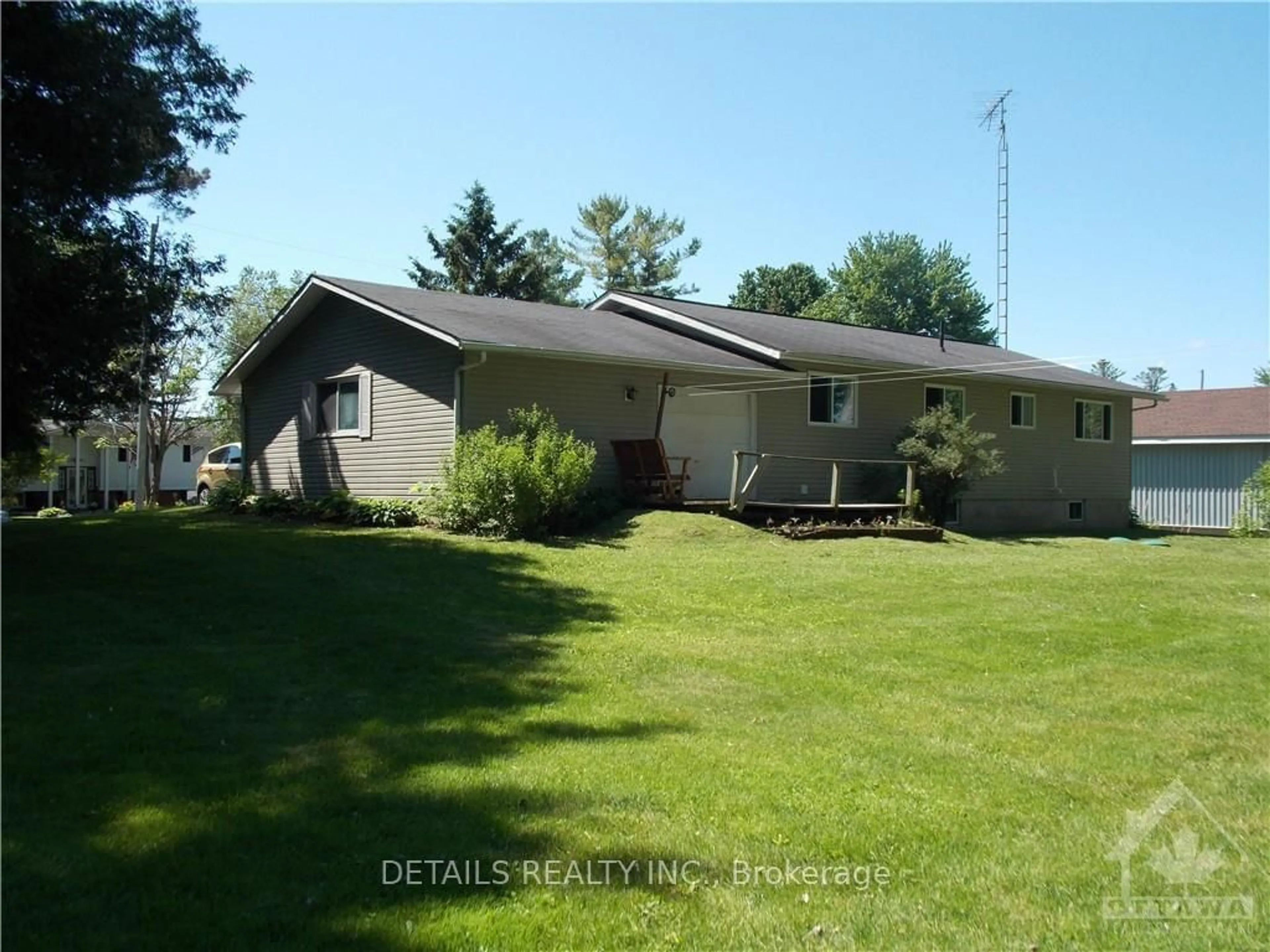 Frontside or backside of a home, the front or back of building for 10617 MAPLE St, North Dundas Ontario K0E 1W0